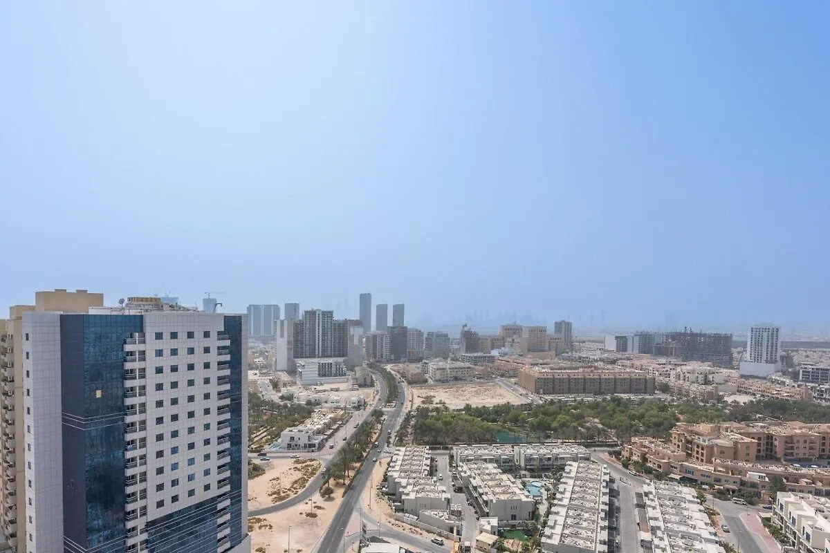 Modern Studio Apartment With Pool View For 2 In Jvc Dubai 0*,